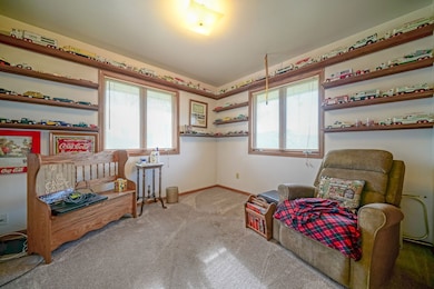 429 N Union St, Byron, IL 61010 - photo 3