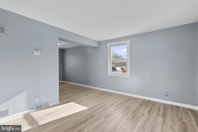 3838 28th Ave unit 142, Temple Hills, MD 20748 - photo 2