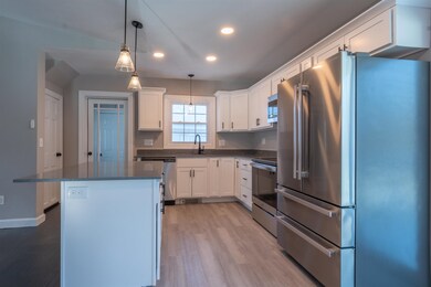 22 River St, Somersworth, NH 03878 - photo 4