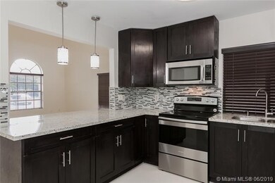 1263 Seagrape Cir unit 1263, Weston, FL 33326 - photo 2