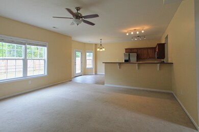 5906 Freeport Way Columbia, MO 65201