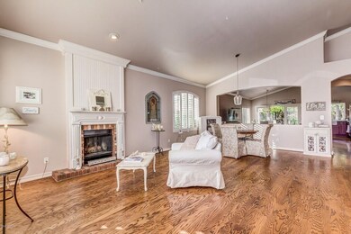 212 W Los Arboles Dr, Tempe, AZ 85284 - photo 2