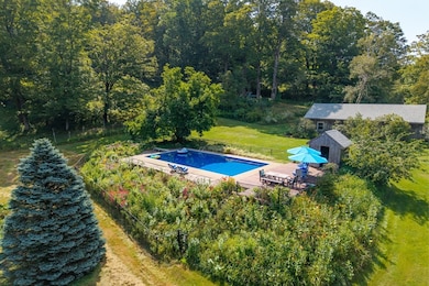 85 Dacey Rd, Conway, MA 01341 - photo 4