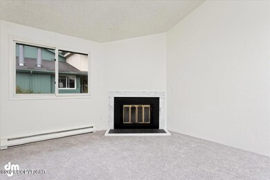 03-Living Room-2831