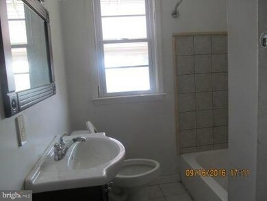 2514 Linden Ave, Baltimore, MD 21217 - photo 5