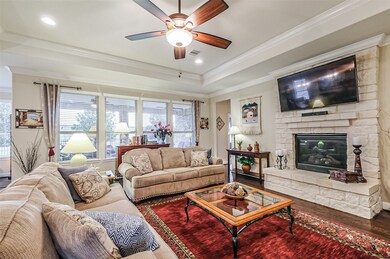 615 Texas Star Dr, Richmond, TX 77469 - photo 4