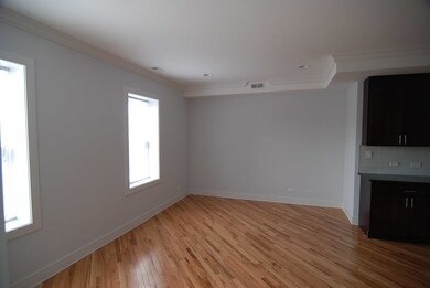 6134 N Washtenaw Ave unit 2R, Chicago, IL 60659 - photo 7