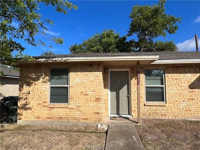 1603 Mossglenn Cir, College Station, TX 77840 - photo 2