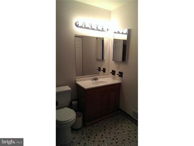 1946 Yorktown S, Norristown, PA 19403 - photo 7