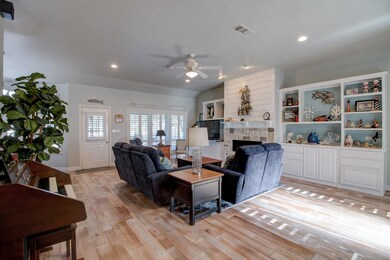 113 Cocopa Dr, Gainesville, TX 76240 - photo 6