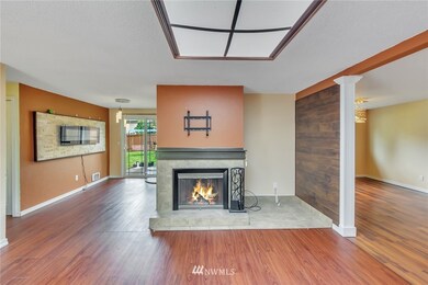 709 204th St SE, Bothell, WA 98012 - photo 4