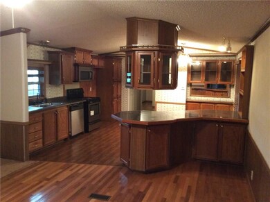 12539 Fords Rock Landing, Lowell, AR 72745 - photo 5