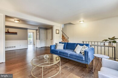 5733 Richardson Mews Square, Halethorpe, MD 21227 - photo 4