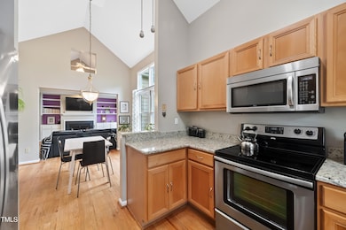 Kitchen 6