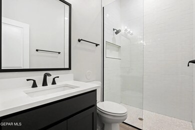 845 Harpendem Dr, Horizon City, TX 79928 - photo 2