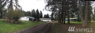 15733 Ordway Dr SE, Yelm, WA 98597 - photo 4