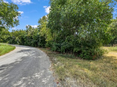 0 Holbrook unit 21061909, Springtown, TX 76082 - photo 3