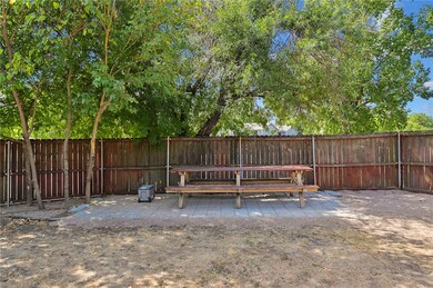 1537 Pine Ridge Dr unit C, College Station, TX 77840 - photo 6