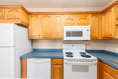 7 Tara Dr unit 4, Weymouth, MA 02188 - photo 2