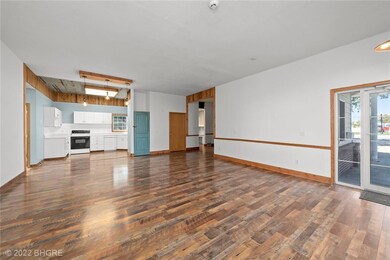 615 N 2nd Ave W, Newton, IA 50208 - photo 6