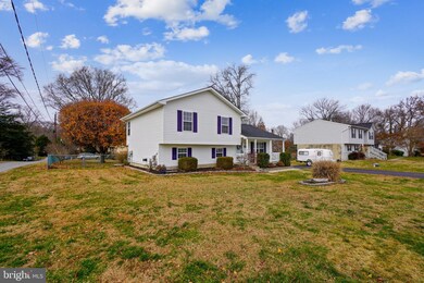 4190 Carroll Dr, Edgewater, MD 21037 - photo 4