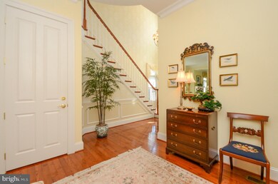 6455 Cloister Gate Dr, Baltimore, MD 21212 - photo 3