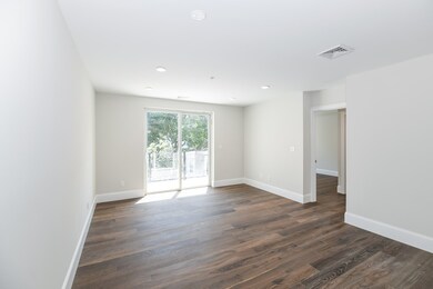 545 E 3rd St unit 8, Boston, MA 02127 - photo 7