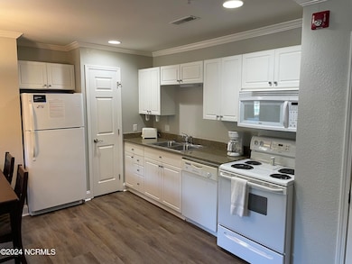 D202 Kitchen