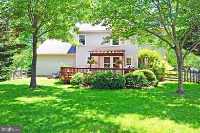 15472 Waters Creek Dr, Centreville, VA 20120 - photo 6