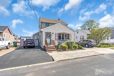 21 Luke St, South Amboy, NJ 08879 - photo 3