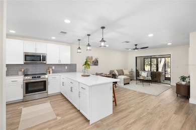 2561 Oakleaf Ln unit 40B, Clearwater, FL 33763 - photo 3