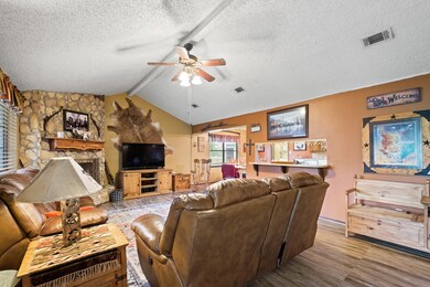 4501 Patterson Ln, Manvel, TX 77578 - photo 4