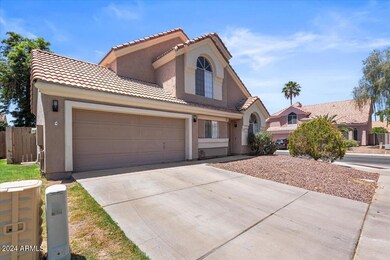 823 W Wagner Ct, Gilbert, AZ 85233 - photo 2