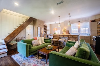 429 Daughtrey Ave, Waco, TX 76706 - photo 6