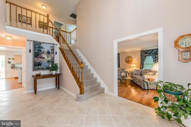 7792 Rockburn Dr, Ellicott City, MD 21043 - photo 2