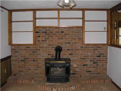 252 Pinehurst Cir, Hazlehurst, MS 39083 - photo 4