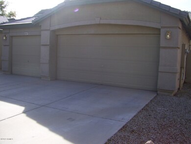 3-car garage