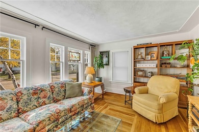 1304 Lakeview Ave, Lorain, OH 44053 - photo 5