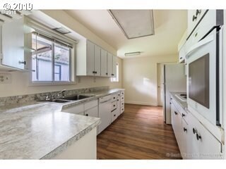 416 W D St, Rainier, OR 97048 - photo 4