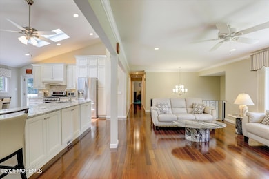 10-Family Room