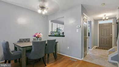 13954 Gunners Place, Centreville, VA 20121 - photo 7