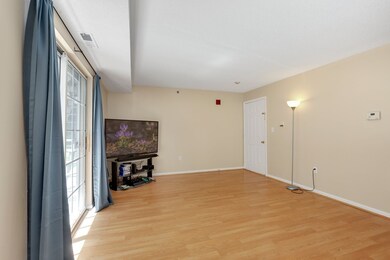 155 Lafond Ln unit 32, Dracut, MA 01826 - photo 3