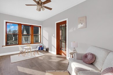 26 Lovell St, Elgin, IL 60120 - photo 4