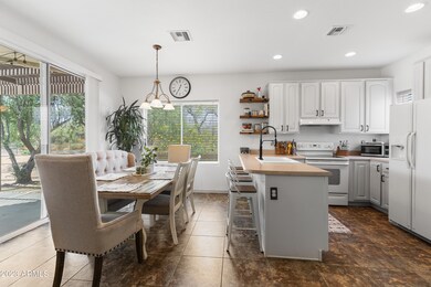 Kitchen with eat in area