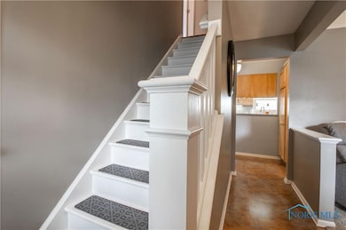 1940 Chalice Way, Toledo, OH 43613 - photo 6