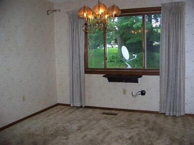 2627 N Carmelo Ln, La Porte, IN 46350 - photo 5