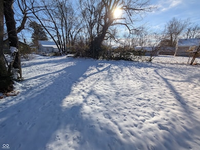 1410 Walton St, Anderson, IN 46016 - photo 7