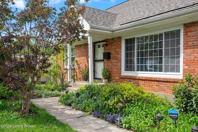 7712 Cecilia Way, Louisville, KY 40219 - photo 3