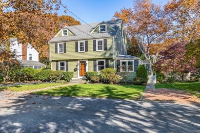 11 Lexington Cir, Swampscott, MA 01907 - photo 2