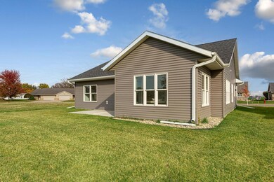 873 Escalade Ln SE, Owatonna, MN 55060 - photo 6